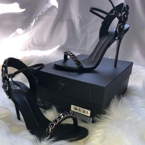 COPY - Giuseppe Zanotti Mistico 105